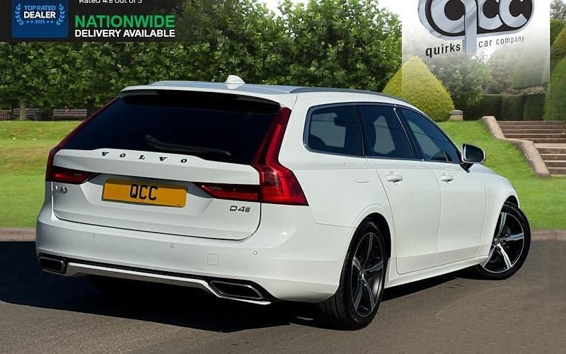 Used Volvo V90 R-Design 190 HP (139 kW) 2018 White Estate