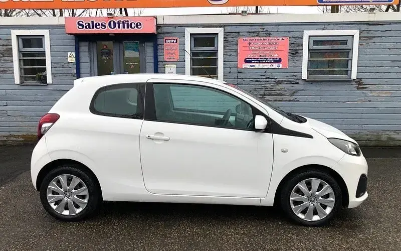 Used Peugeot 108 Active 68 HP (50 kW) 2018 Hatchback