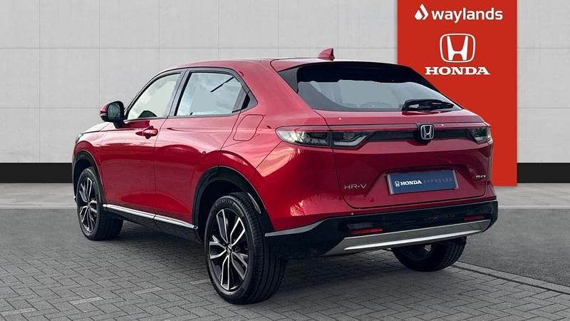 Used Honda HR-V Advance 131 HP (96 kW) 2023 Red SUV