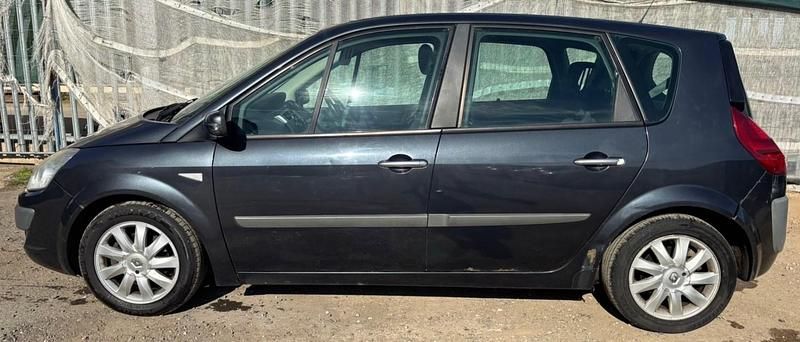 Used Renault Scénic II Dynamique 2007 Grey MPV