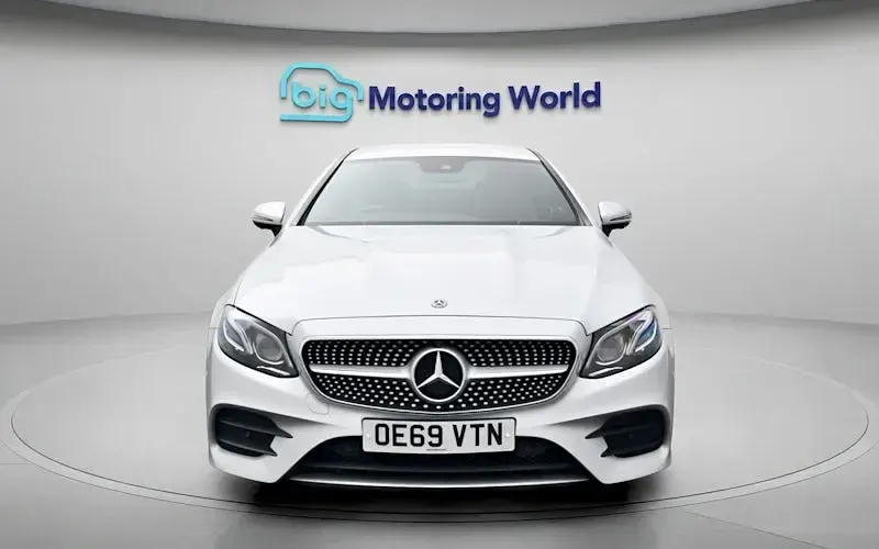 Used Mercedes E220 AMG line 194 HP (142 kW) 2019 Silver Coupe