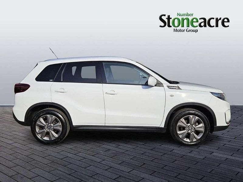 Used Suzuki Vitara SZ-T 129 HP (94 kW) 2023 White SUV