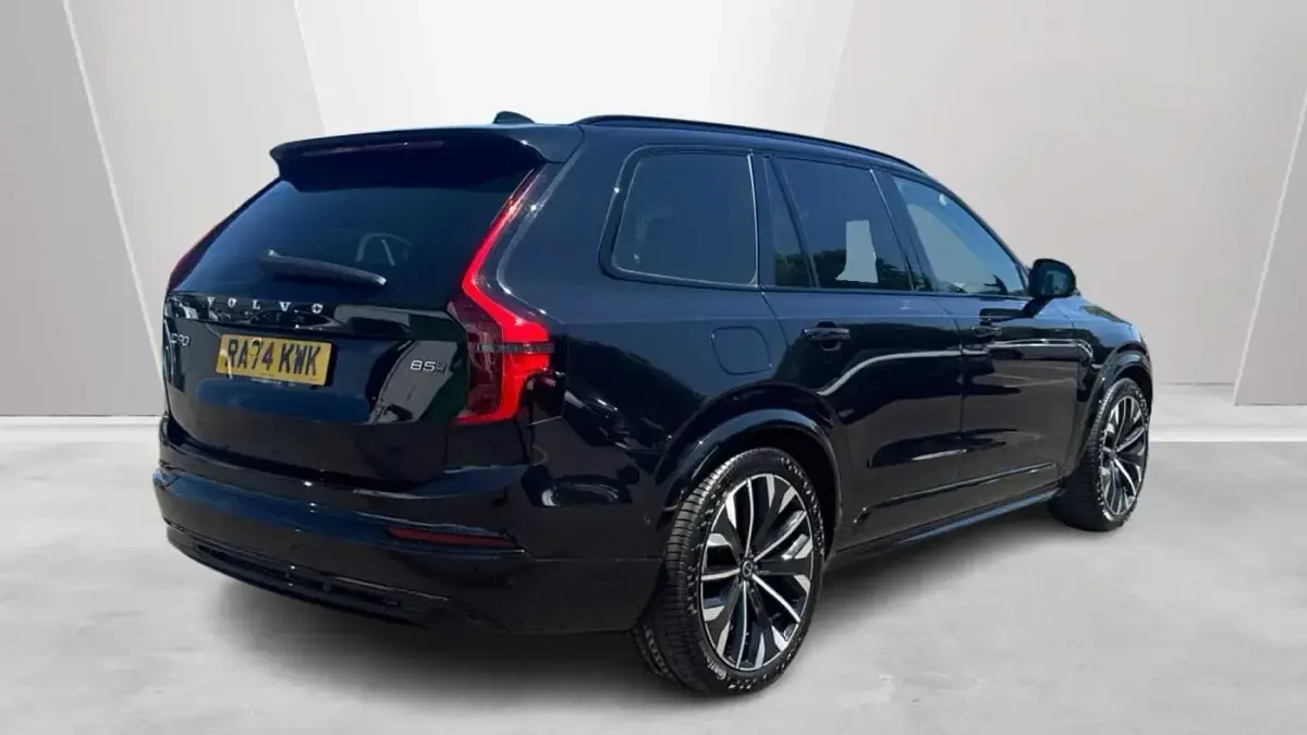 Used Volvo XC90 Ultra 247 HP (181 kW) 2025 SUV