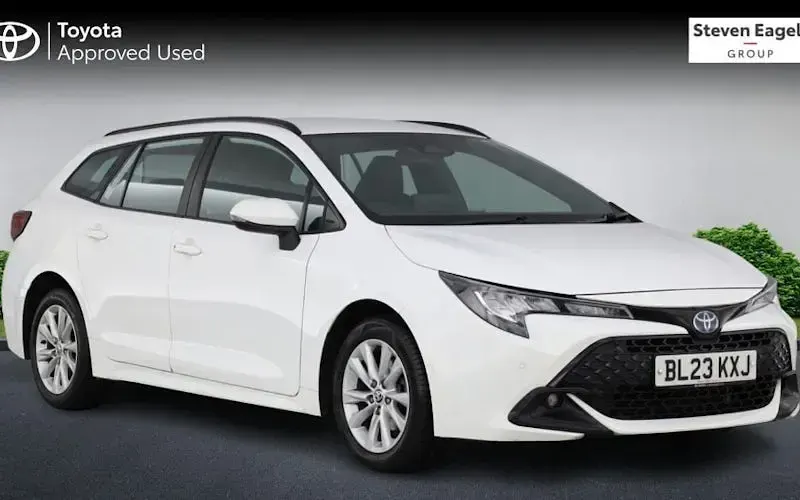 Used Toyota Corolla 140 HP (102 kW) 2023 Estate