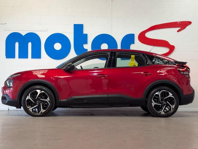 Used Citroën C4 PureTech 2021 Elixir red Hatchback