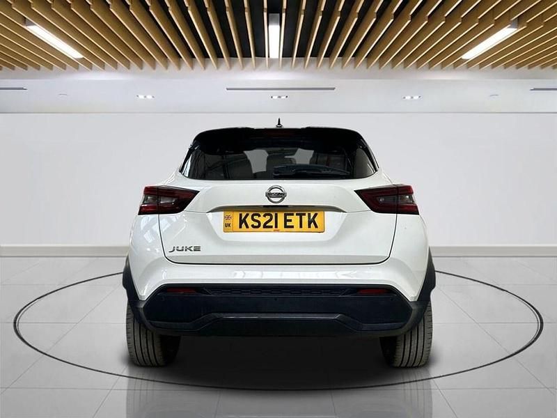 Used Nissan Juke S 114 HP (83 kW) 2021 White SUV