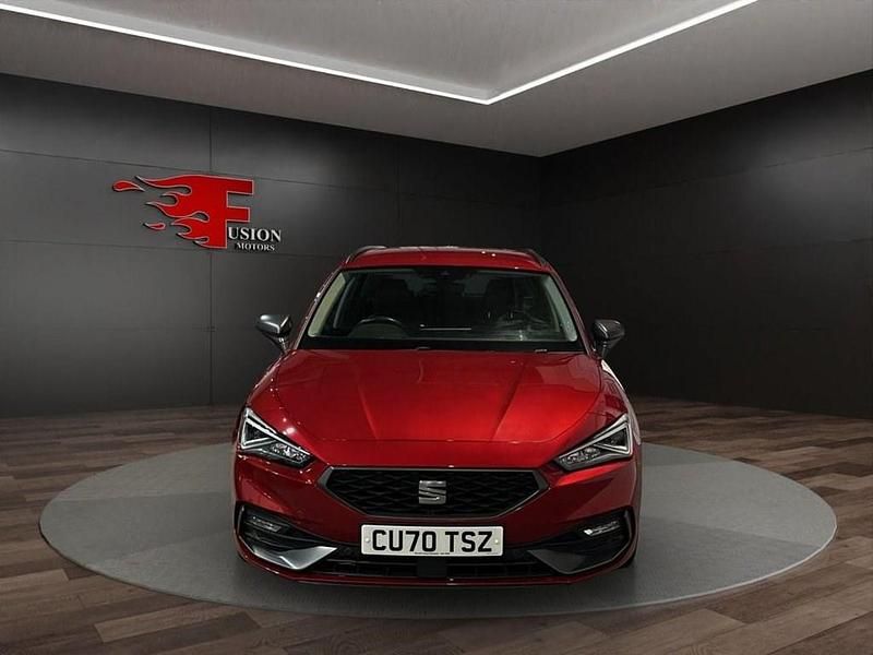 Begagnad Seat Leon FR 150 HK (110 kW) 2020 Röd Kombi