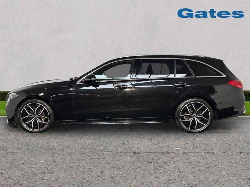 Used Mercedes C200 AMG Line Premium 204 HP (150 kW) 2025 Black Estate