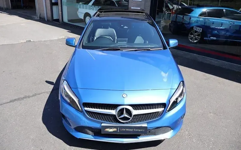 Used Mercedes A200 Premium Plus 136 HP (100 kW) 2016 Blue Hatchback