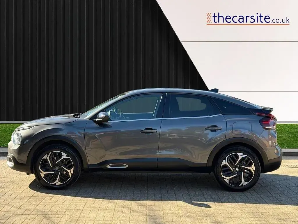 Used Citroën C4 PureTech 2023 Grey SUV