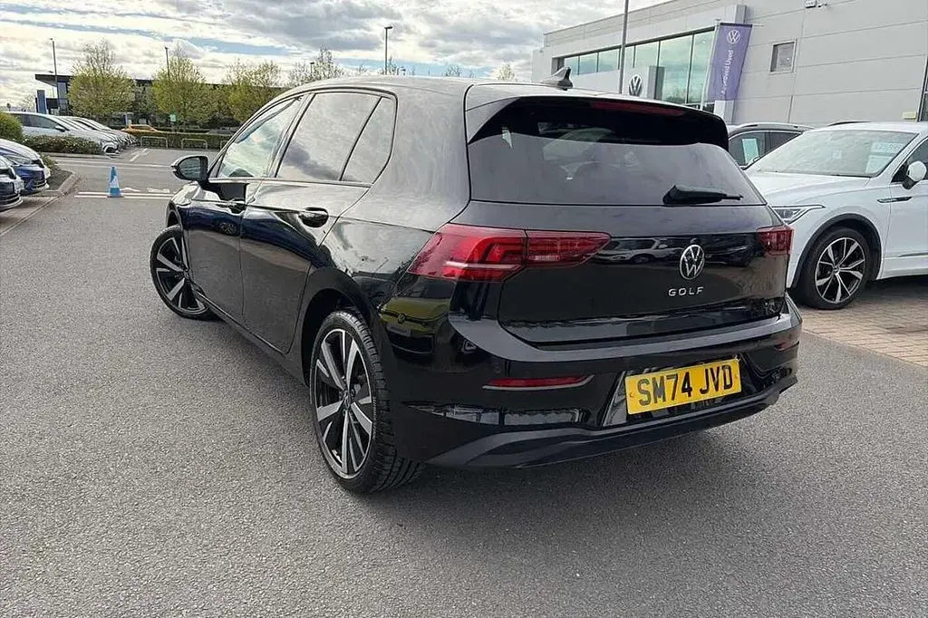 Used VW Golf VIII Match 150 HP (110 kW) 2024 Black Hatchback