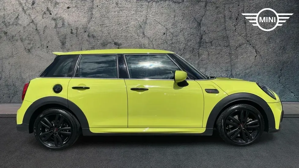 Used Mini Cooper S Hatch 176 HP (129 kW) 2023 Yellow Hatchback