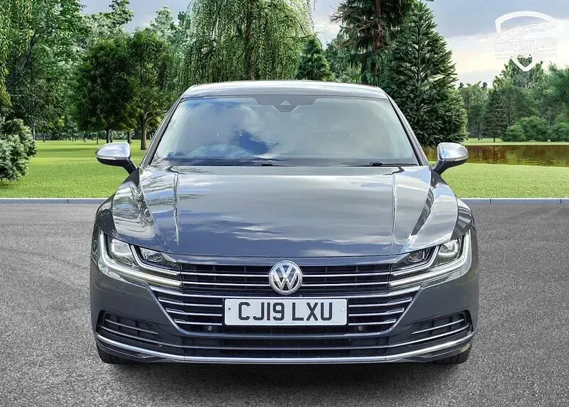 Used VW Arteon Elegance 150 HP (110 kW) 2019 Grey Hatchback