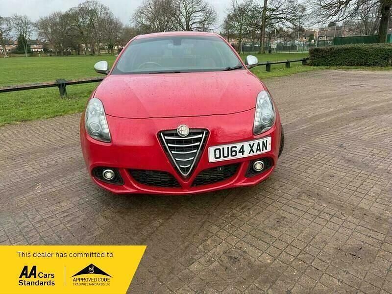Used Alfa Romeo Giulietta Exclusive 170 HP (125 kW) 2014 Red Hatchback