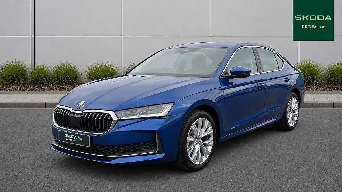 New Skoda Superb SE L 150 HP (110 kW) 2026 Blue Hatchback
