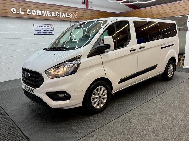 Begagnad Ford Transit Custom Trend 130 HK (95 kW) 2023 Vit Kombi