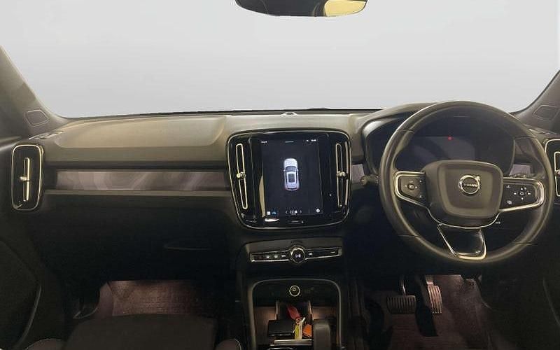 Used Volvo XC40 Core 169 kW (231 HP) 2022 SUV