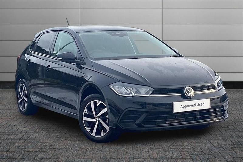 Black New 2025 VW Polo Match Hatchback | £19,995 (Super price) - Image 1/3