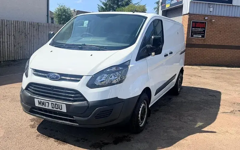 Used Ford Transit Custom 105 HP (77 kW) 2017 Van