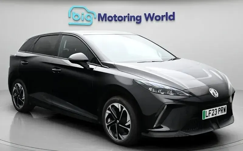 Usado MG MG4 EV Trophy 150 kW (204 HP) 2025 Citadino