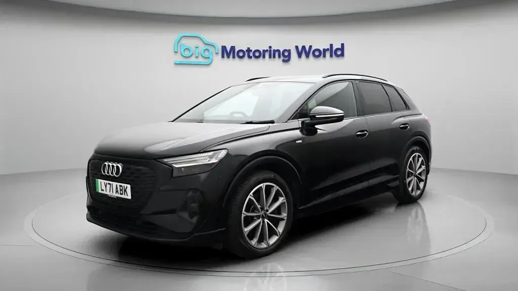 Used Audi Q4 e-tron S-Line 150 kW (204 HP) 2022 SUV