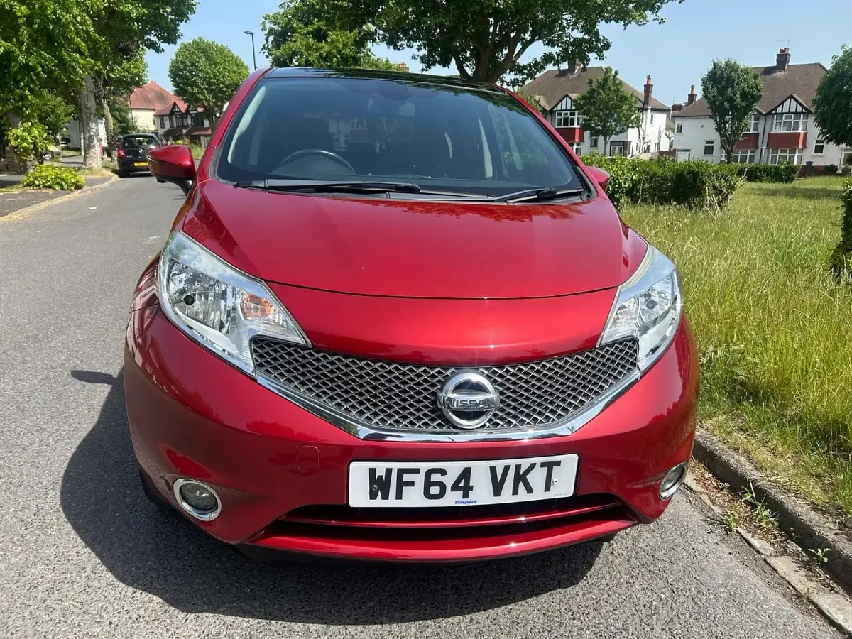 Used Nissan Note Acenta Premium 98 HP (72 kW) 2014 Red Hatchback