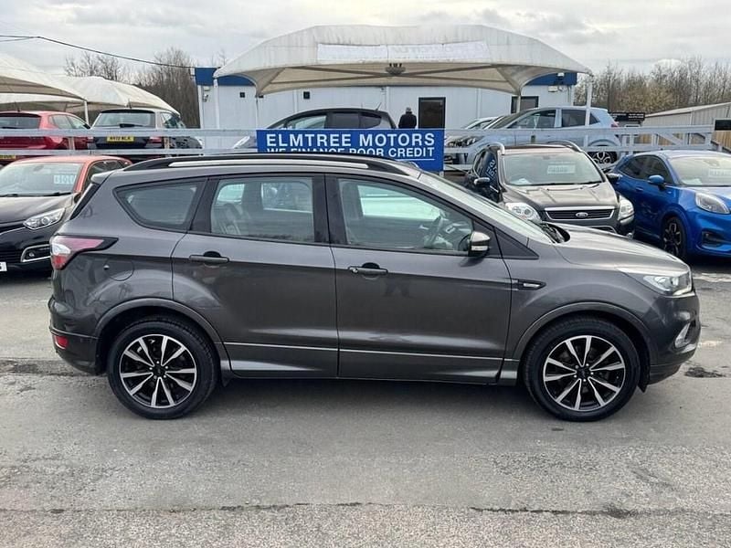 Used Ford Kuga ST-Line 120 HP (88 kW) 2017 Grey SUV