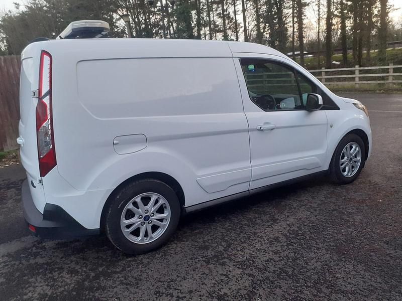 Used Ford Transit Connect Limited 120 HP (88 kW) 2020 White MPV