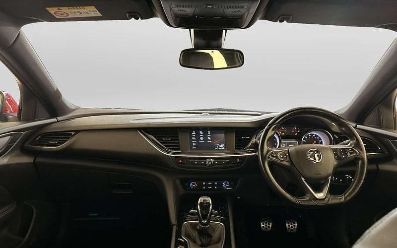 Second-hand Vauxhall Insignia Sport 165 CP (121 kW) 2020 Hatchback