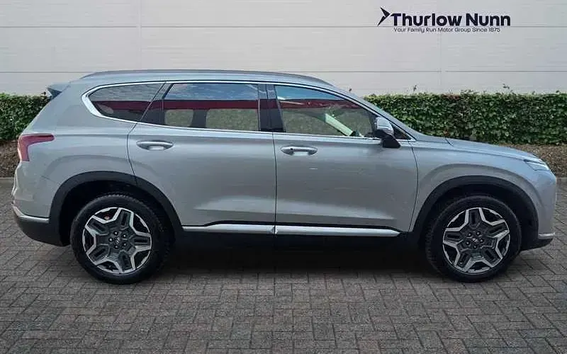 Used Hyundai Santa Fe Ultimate 230 HP (169 kW) 2024 SUV