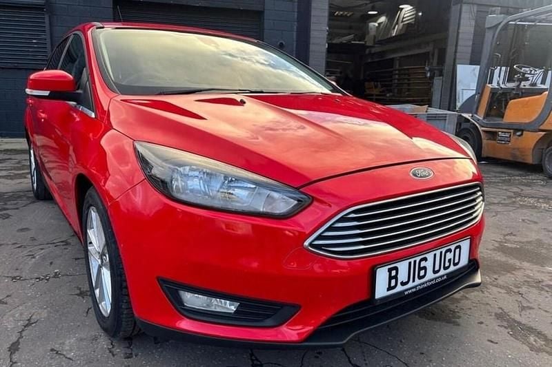 Red Used 2016 Ford Focus Zetec Hatchback | £5,990 (Super price) - Image 1/1