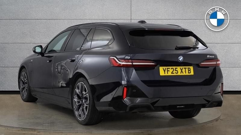 Used BMW 530e M Sport 295 HP (216 kW) 2025 Black Estate