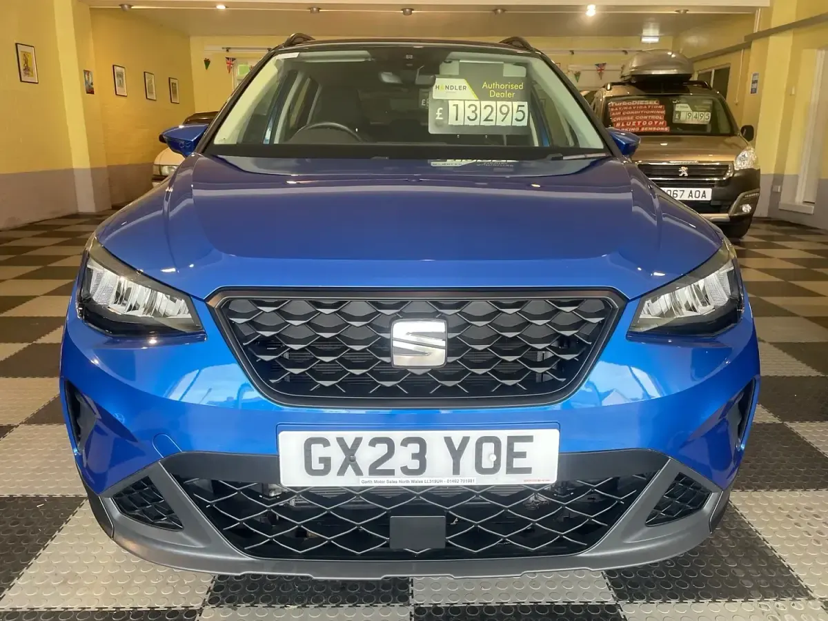 Used Seat Arona SE Technology 2023 Blue SUV