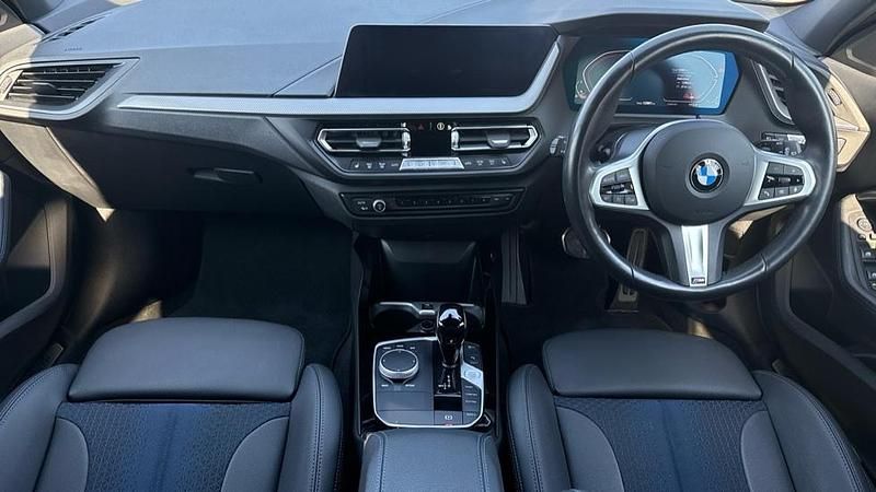 Used BMW 118 M Sport 136 HP (100 kW) 2024 Black Hatchback