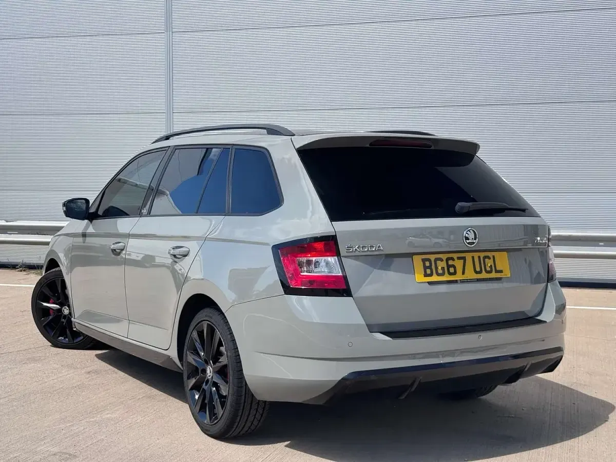 Used Skoda Fabia Monte Carlo 110 HP (80 kW) 2017 Grey Estate