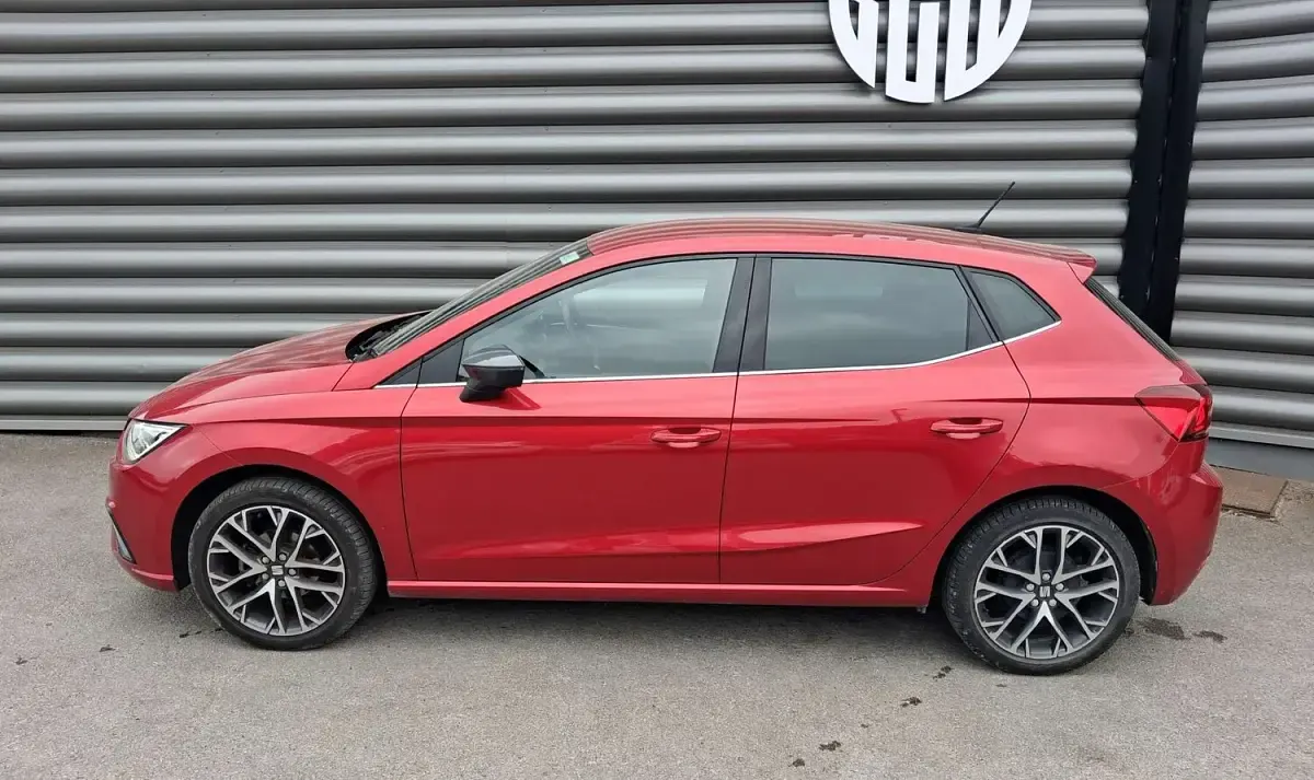 Used Seat Ibiza XCELLENCE Lux 94 HP (69 kW) 2022 Red Hatchback