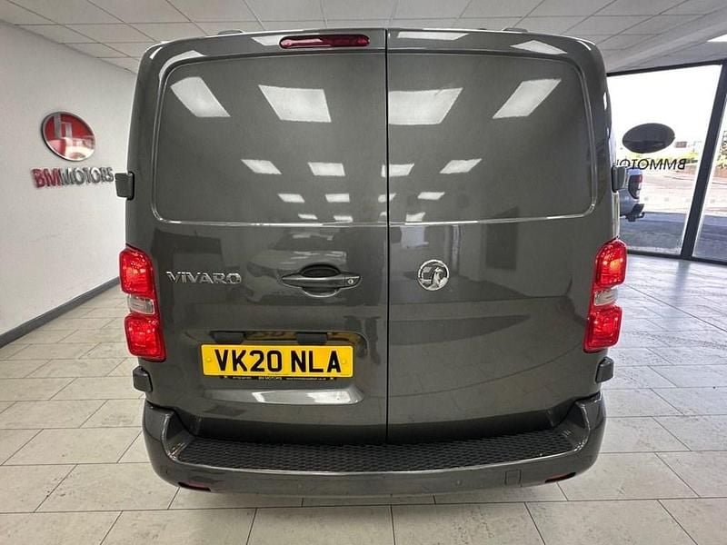 Used Vauxhall Vivaro Sportive 120 HP (88 kW) 2020 Grey MPV