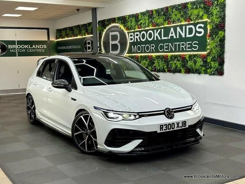 White Used 2021 VW Golf VIII R Hatchback | £29,985 (Expensive) - Image 1/3