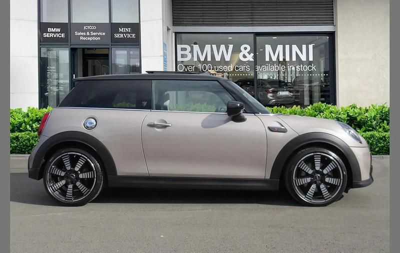 Used Mini Cooper S Exclusive 176 HP (129 kW) 2021 Grey Hatchback