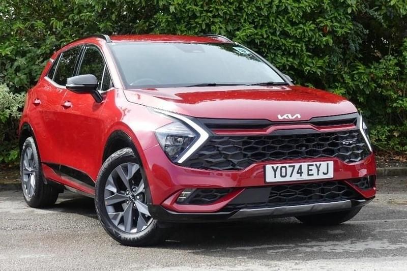 Red Used 2025 Kia Sportage 2 SUV | £29,583 (Good price) - Image 1/1