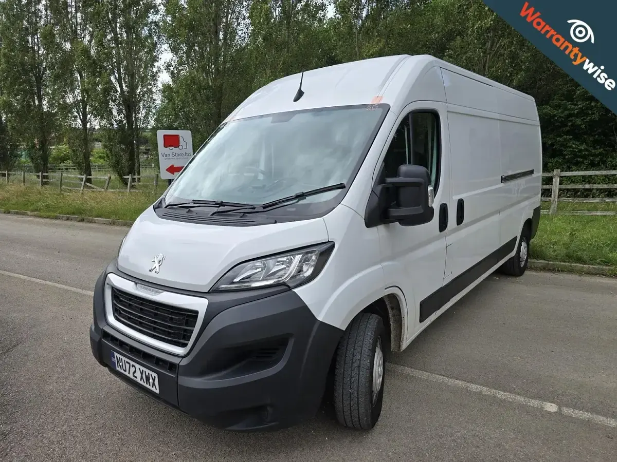 Used Peugeot Boxer S 140 HP (102 kW) 2022 White Van