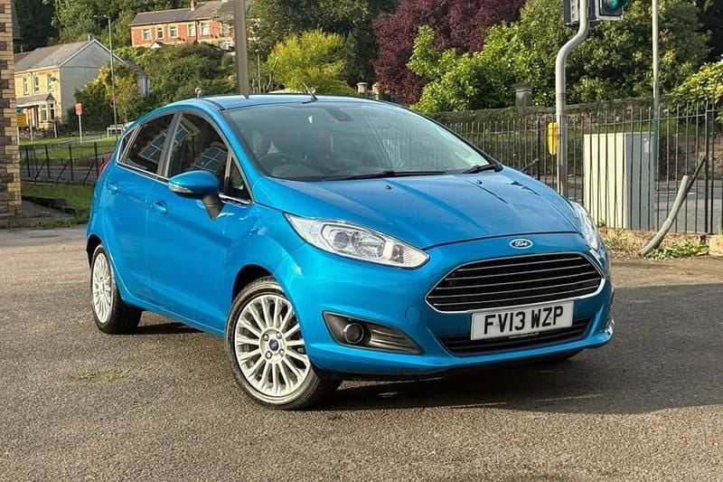 Blue Used 2013 Ford Fiesta Titanium Hatchback | £5,995 (Super price) - Image 1/1