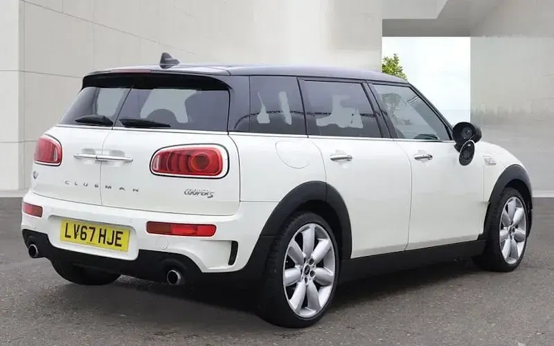 Used Mini Cooper Clubman 192 HP (141 kW) 2017 White Estate