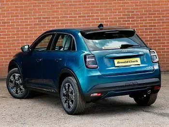 Novo Fiat 600 100 HP (73 kW) 2026 Verde SUV