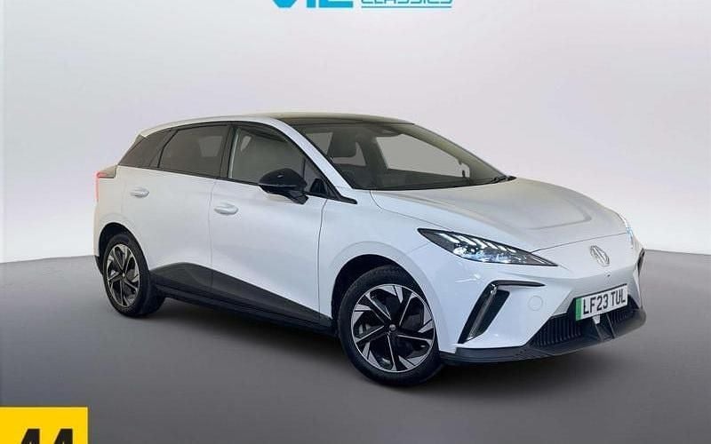 Used MG MG4 EV Trophy 150 kW (204 HP) 2025 Hatchback