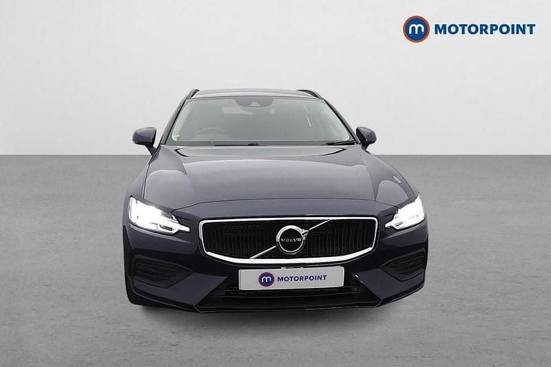 Used Volvo V60 Momentum 150 HP (110 kW) 2020 Blue Estate
