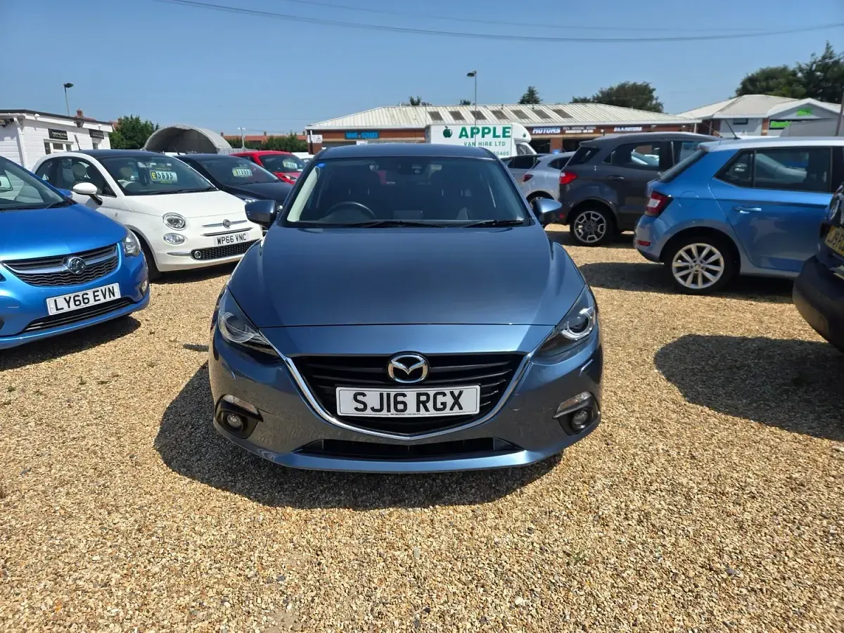 Used Mazda 3 165 HP (121 kW) 2016 Blue Hatchback