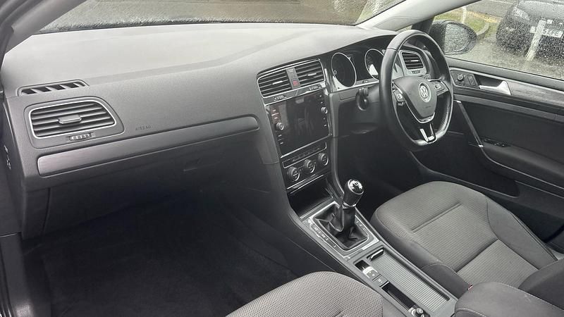 Used VW Golf VIII Edition 131 HP (96 kW) 2020 Black Hatchback