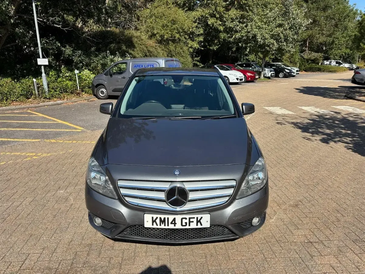 Used Mercedes B180 SE 109 HP (80 kW) 2014 Grey Hatchback