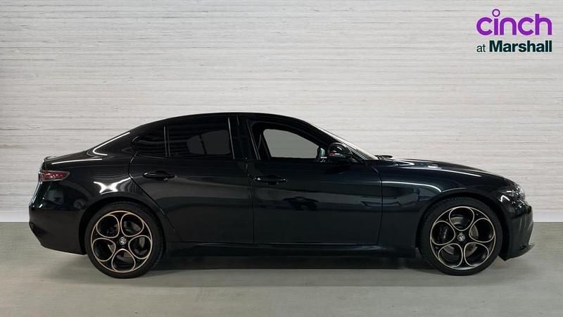 Used Alfa Romeo Giulia 280 HP (205 kW) 2025 Black Sedan